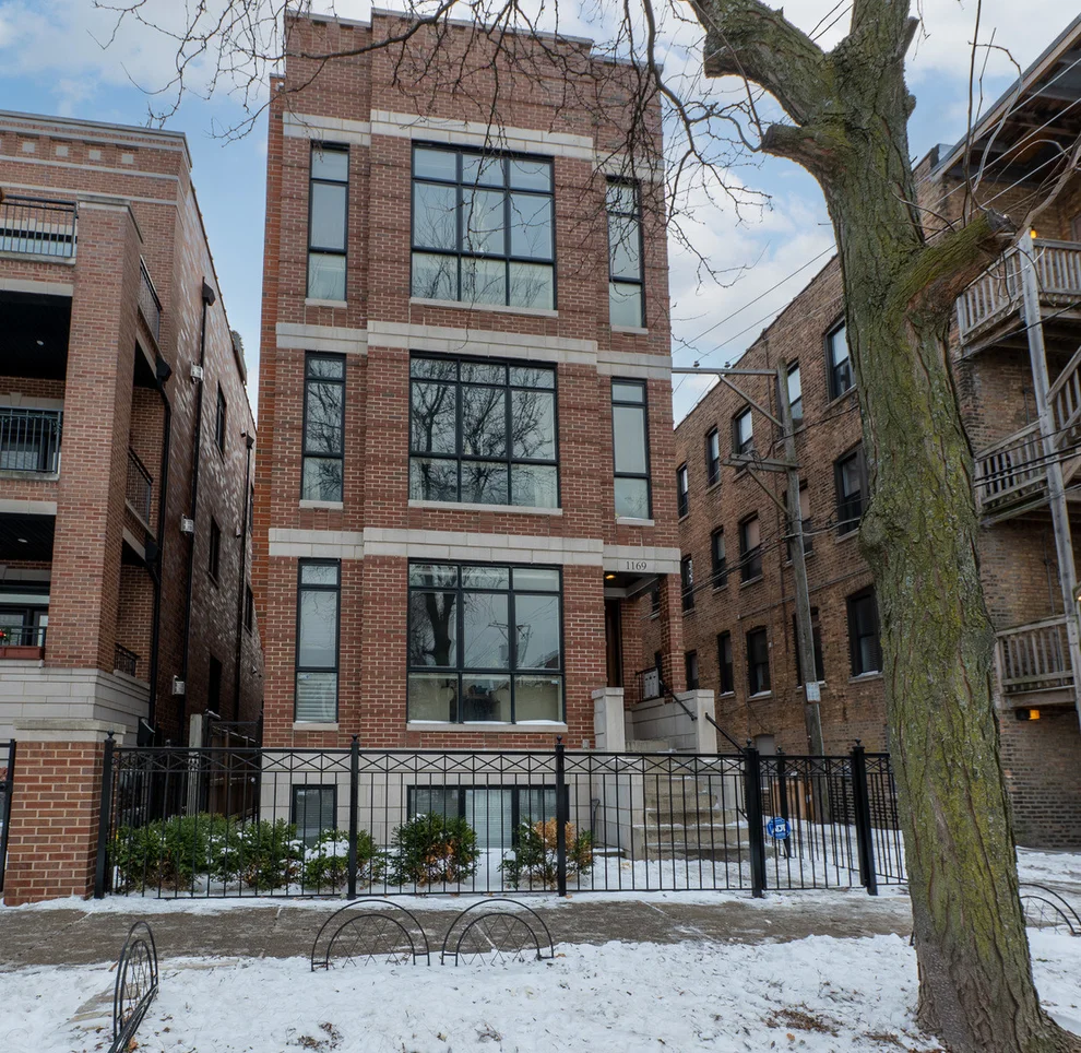 Unit for sale at 1169 W EDDY Street, Chicago, IL 60657