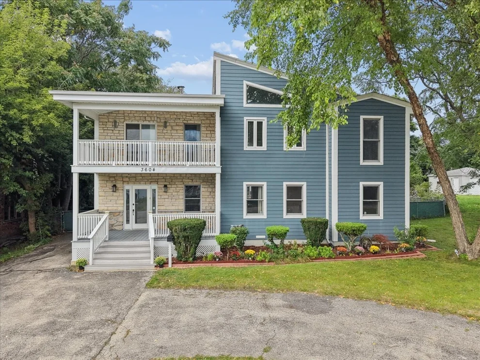 Unit for sale at 3604 Meadow Lane, Glenview, IL 60025