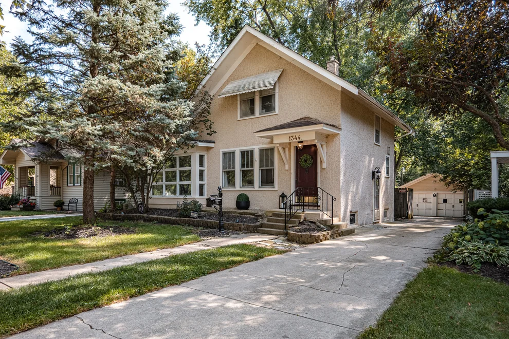 Unit for sale at 1344 Garfield Avenue, Aurora, IL 60506