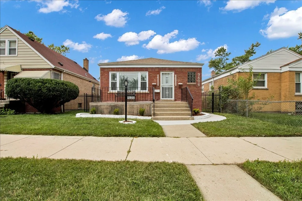 Unit for sale at 9606 S Eggleston Avenue, Chicago, IL 60628