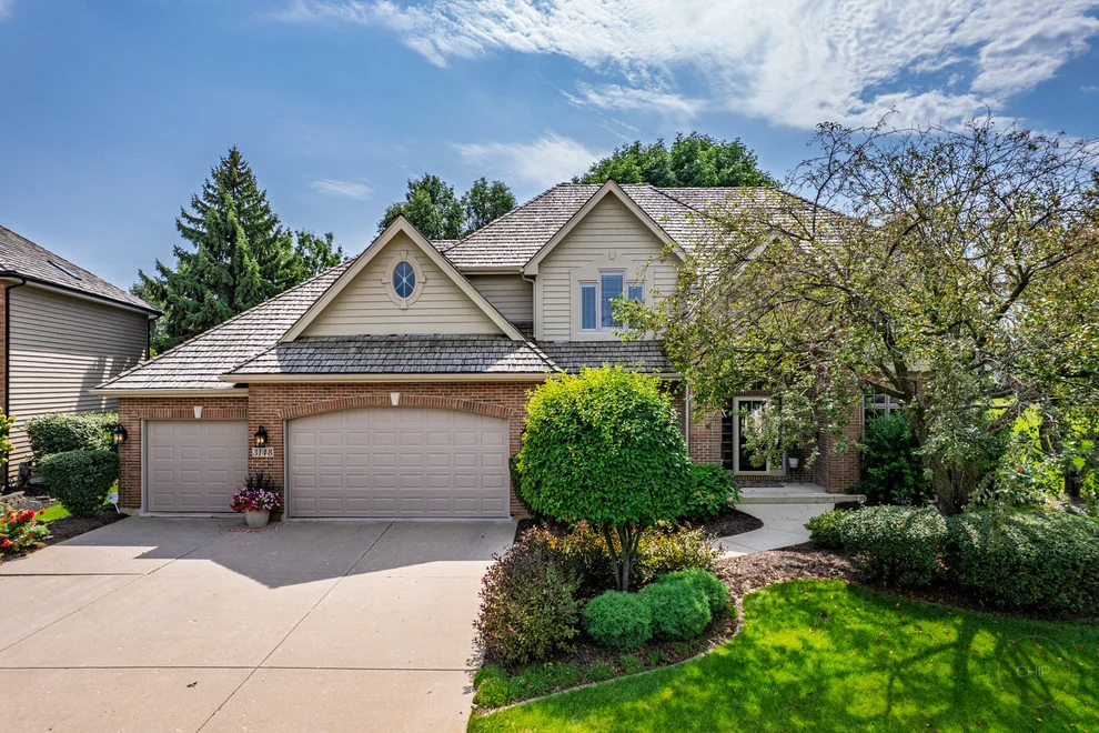 Unit for sale at 3148 Treesdale Court, Naperville, IL 60564