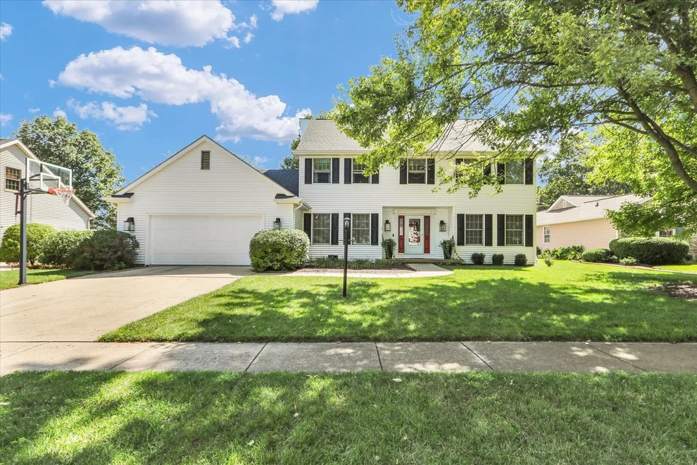 Unit for sale at 2314 Firethorn Lane, Champaign, IL 61822