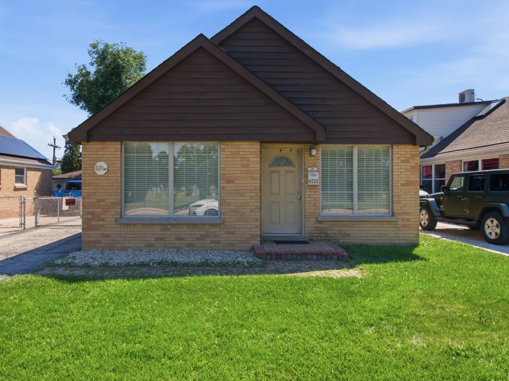 Unit for sale at 4125 Ruby Street, Schiller Park, IL 60176