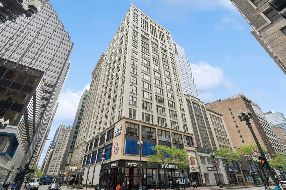 Unit for sale at 8 W MONROE Street, Chicago, IL 60603