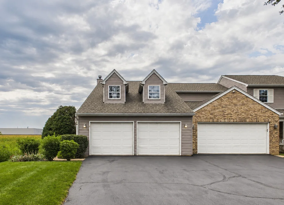 Unit for sale at 11275 Timer Drive, Huntley, IL 60142