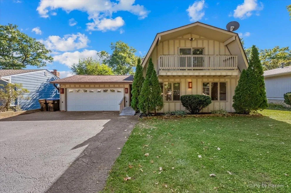 Unit for sale at 9005 Memory Trail, Wonder Lake, IL 60097