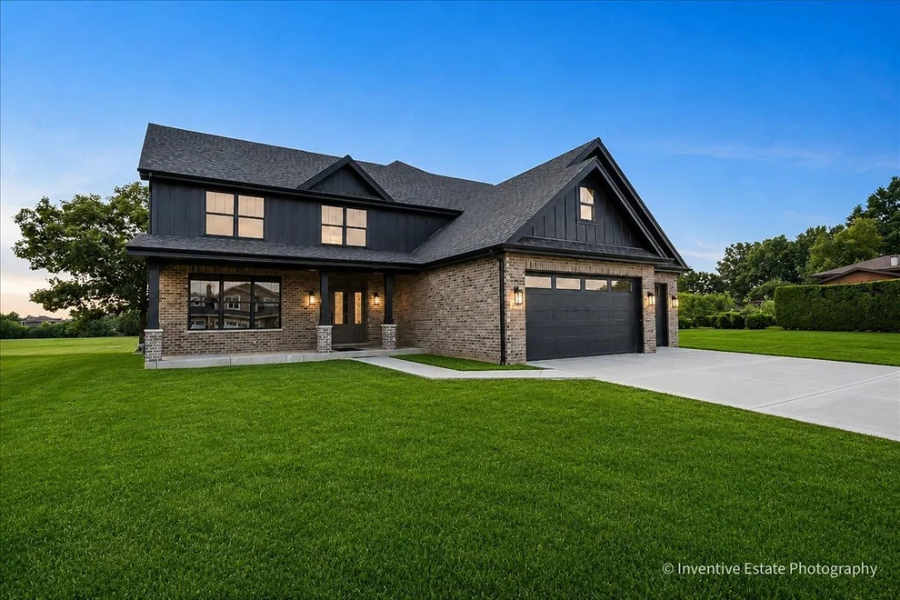 Unit for sale at 15610 S 82 Avenue, Orland Park, IL 60467