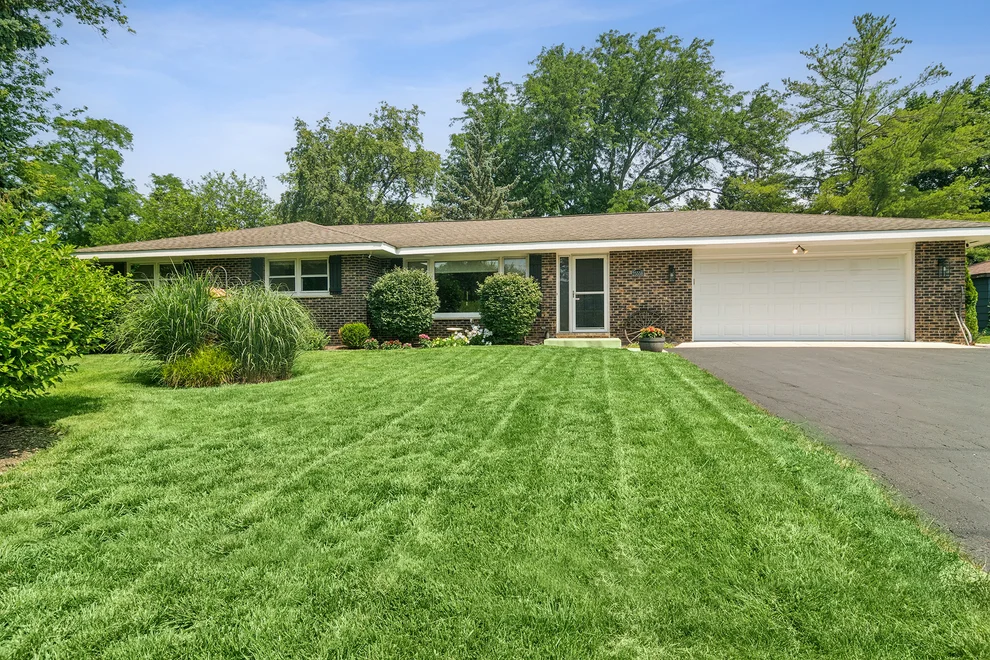 Unit for sale at 25558 W Wilson Avenue, Wauconda, IL 60084