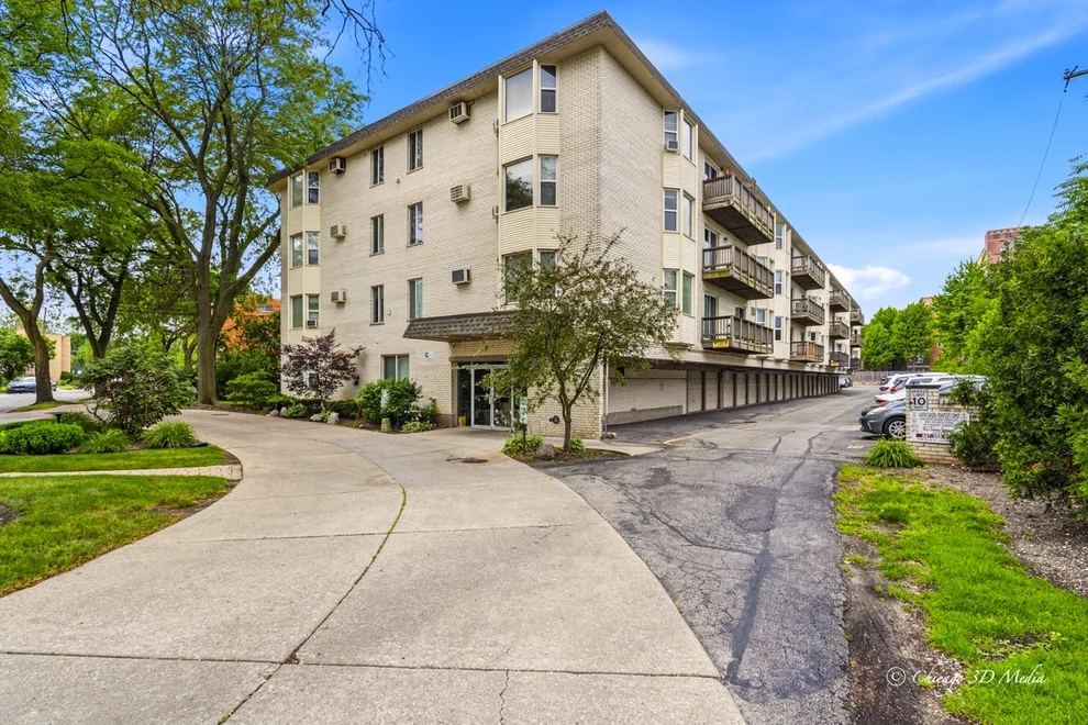 Unit for sale at 8232 Niles Center Road, Skokie, IL 60077