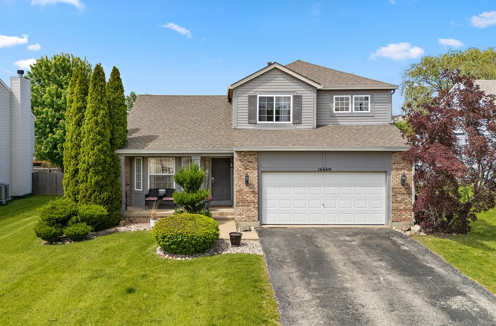 Unit for sale at 16660 Dorchester Place, Lockport, IL 60441