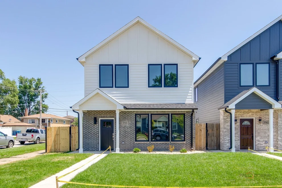 Unit for sale at 1745 N 34TH Avenue, Stone Park, IL 60165