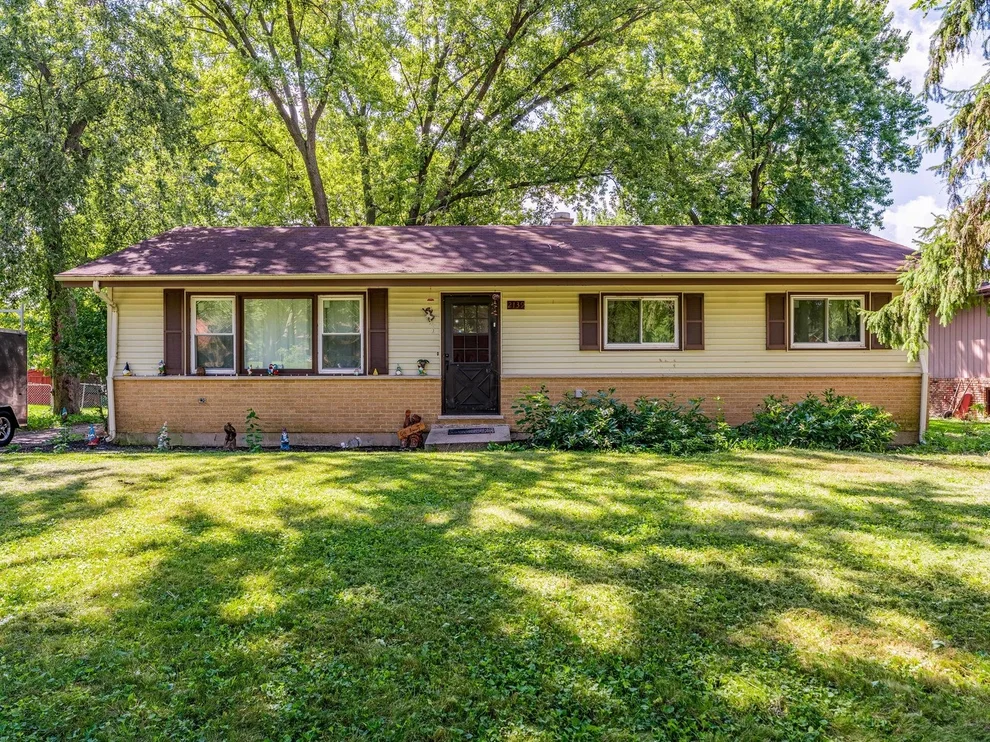 Unit for sale at 2139 Cherry Avenue, Hanover Park, IL 60133