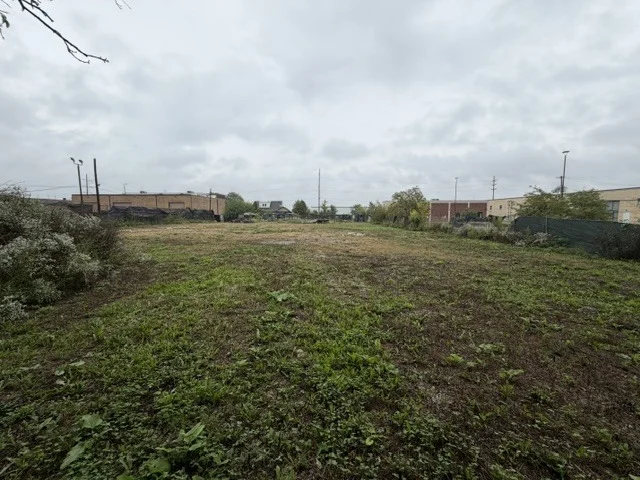 Unit for sale at 620 County Line Road, Bensenville, IL 60106