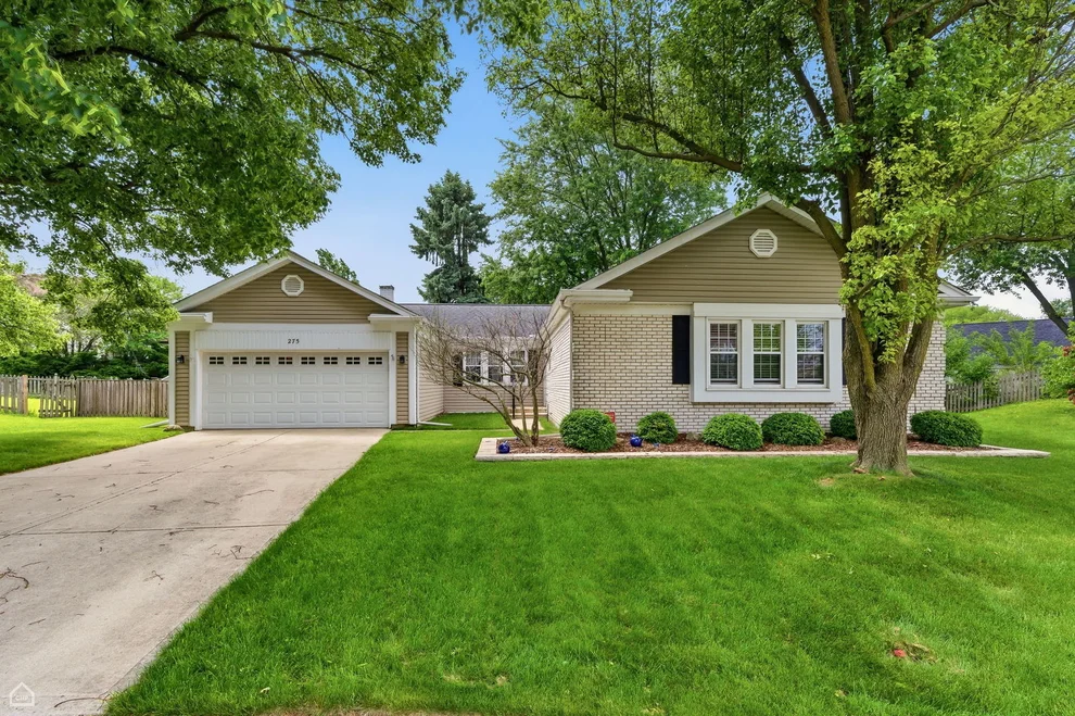 Unit for sale at 275 ESSEX Court, Aurora, IL 60504