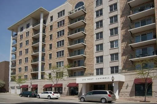 Unit for sale at 200 W CAMPBELL Street, ARLINGTON HEIGHTS, IL 60005