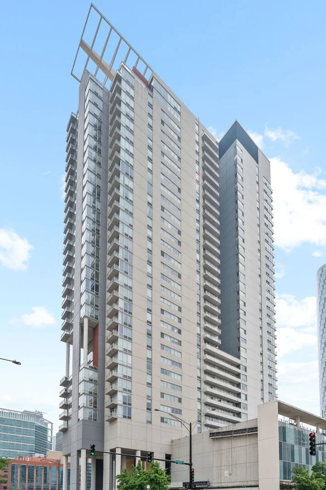 Unit for sale at 737 W Washington Boulevard, Chicago, IL 60661