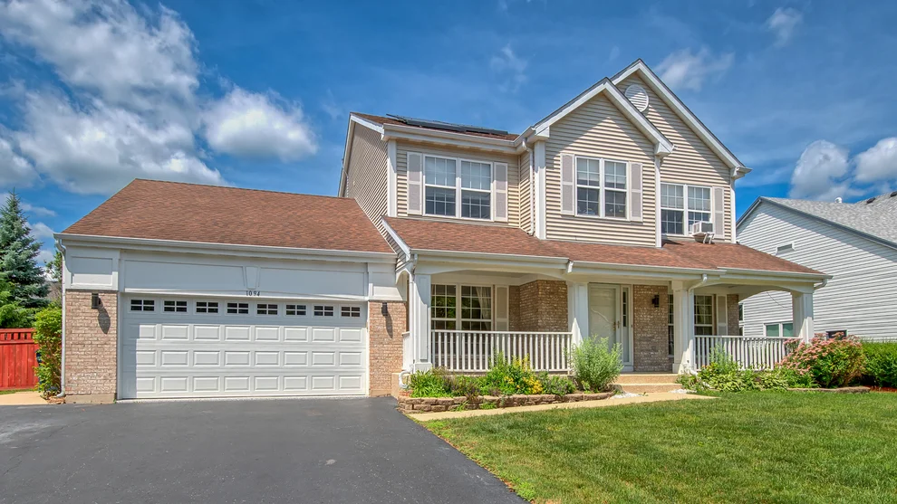 Unit for sale at 1094 Vista Drive, Gurnee, IL 60031