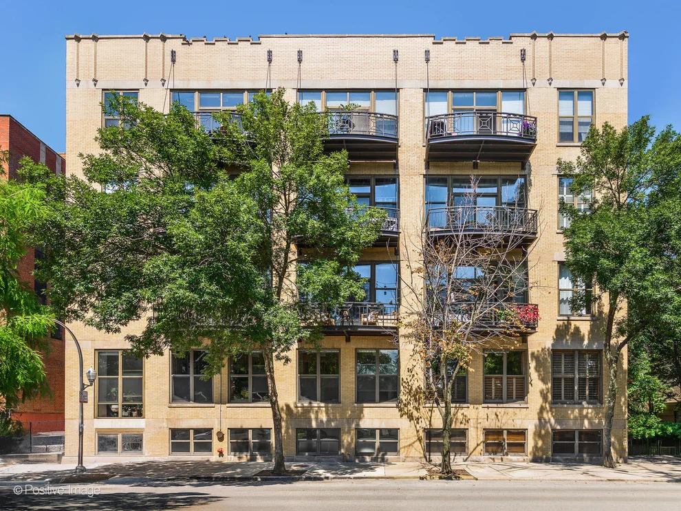 Unit for sale at 1330 W Monroe Street, Chicago, IL 60607