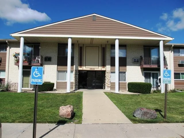 Unit for sale at 9518 DEE Road, DES PLAINES, IL 60016