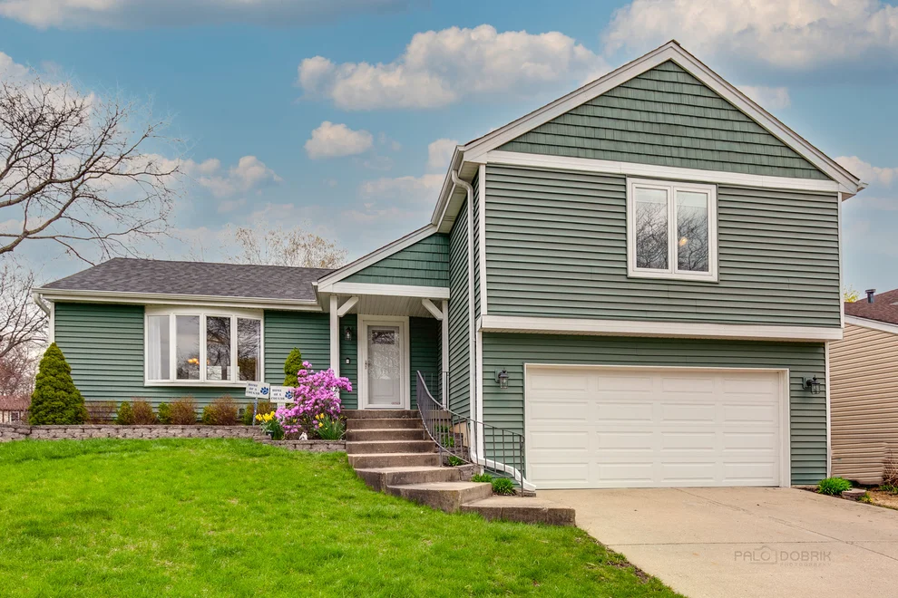Unit for sale at 45 Monterey Drive, Vernon Hills, IL 60061