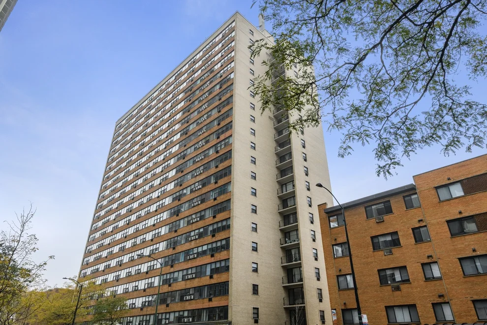 Unit for sale at 6030 N SHERIDAN Road, Chicago, IL 60660