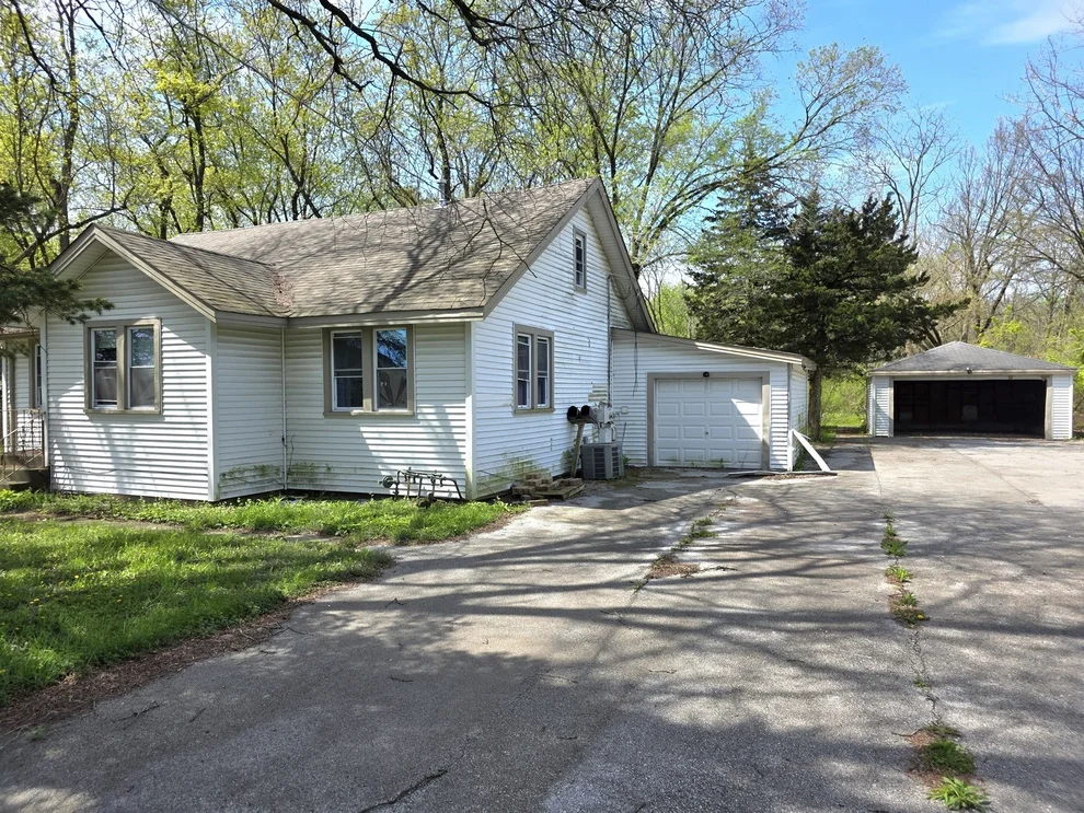 Unit for sale at 18106 Sayre Avenue, Tinley Park, IL 60477