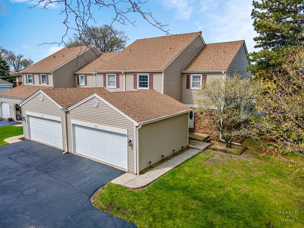 Unit for sale at 808 BANYAN Drive, Elk Grove Village, IL 60007