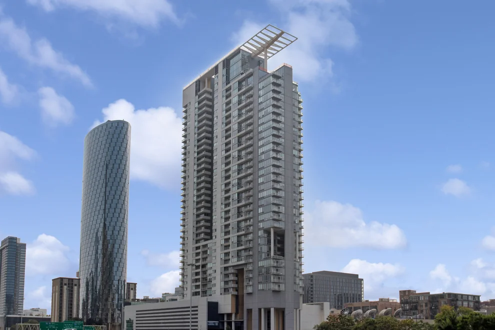 Unit for sale at 737 W WASHINGTON Boulevard, Chicago, IL 60661