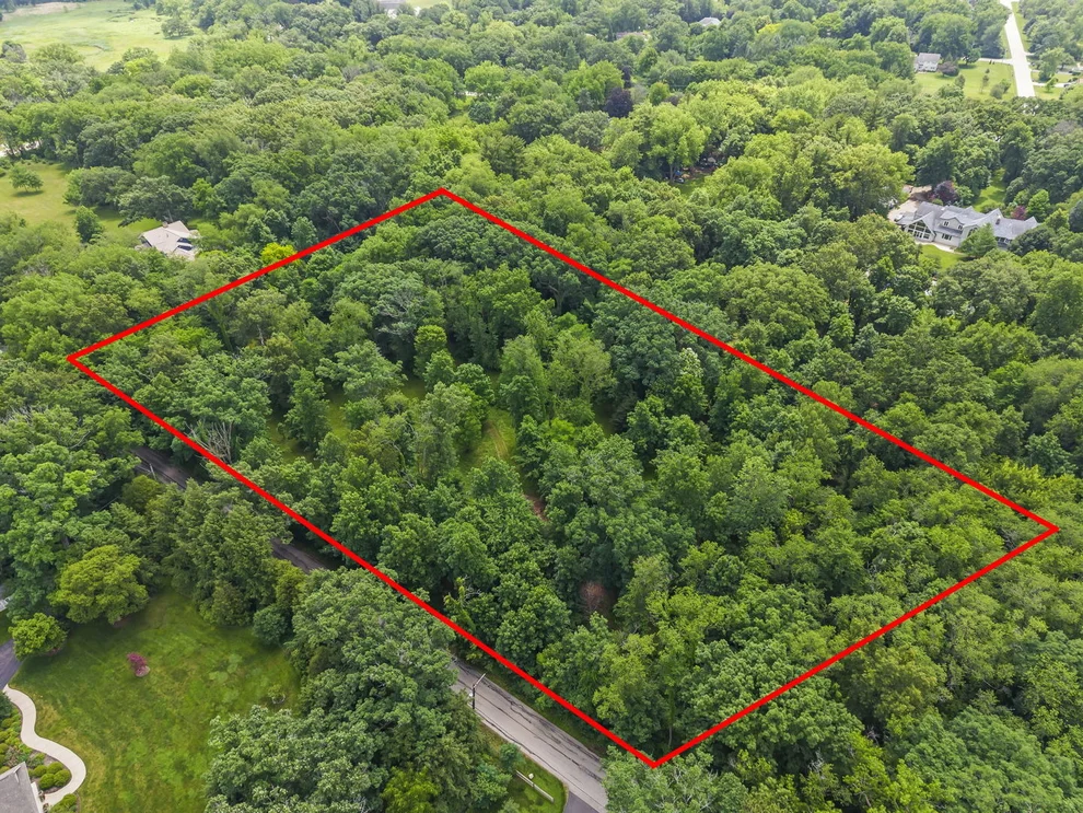 Unit for sale at 40W789 Whitney Road, St. Charles, IL 60175