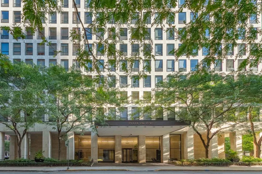 Unit for sale at 260 E CHESTNUT Street, Chicago, IL 60611