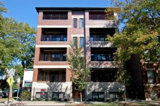 Unit for sale at 858 W Diversey Parkway, Chicago, IL 60614
