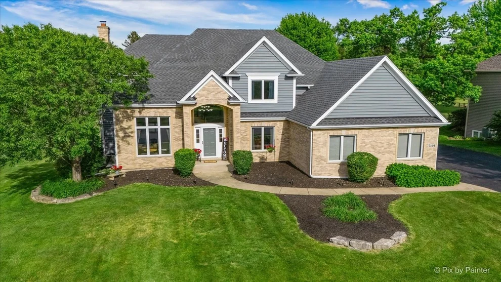Unit for sale at 7104 Dove Way, Cary, IL 60013
