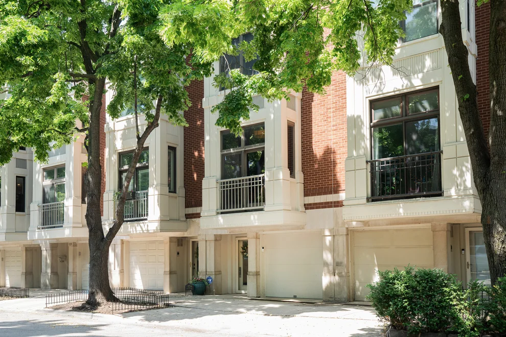 Unit for sale at 1721 N Bissell Street, Chicago, IL 60614