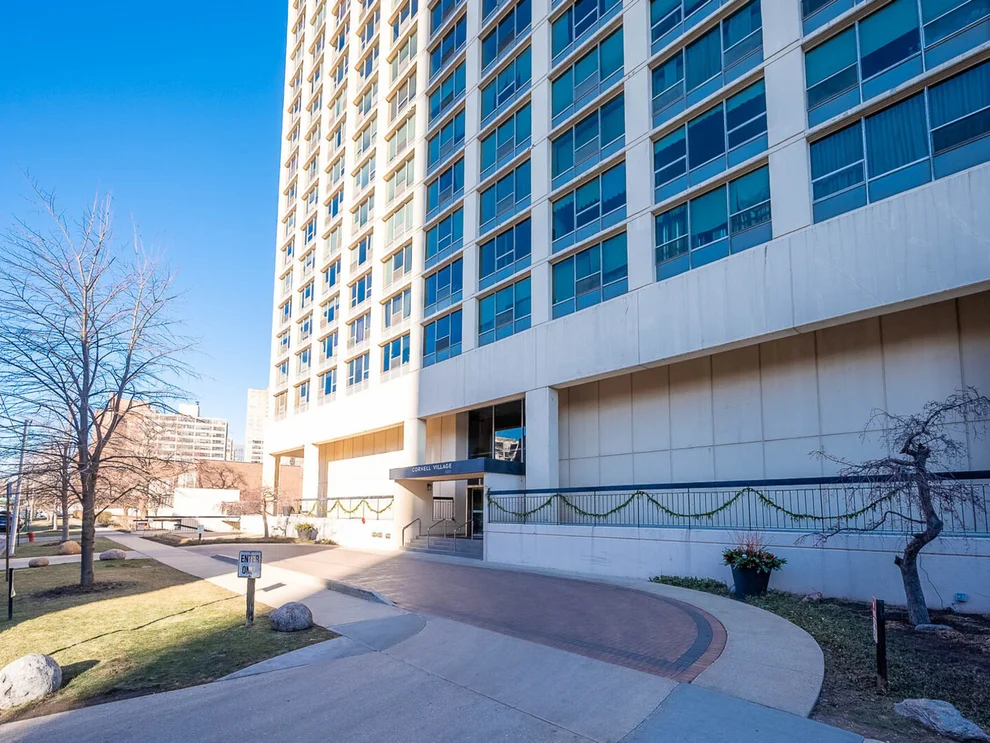 Unit for sale at 5201 S Cornell Avenue, Chicago, IL 60615