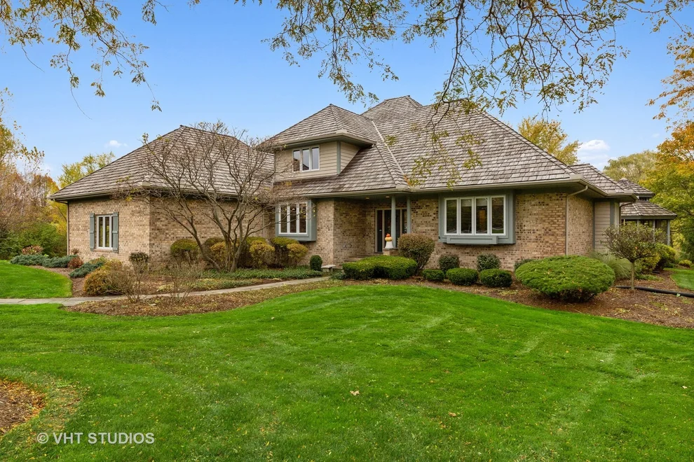 Unit for sale at 1250 CLUB Road, Woodstock, IL 60098