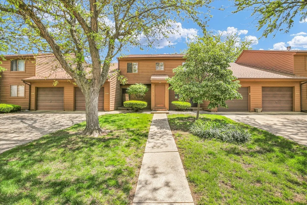 Unit for sale at 2108 Sunview Drive, Champaign, IL 61821