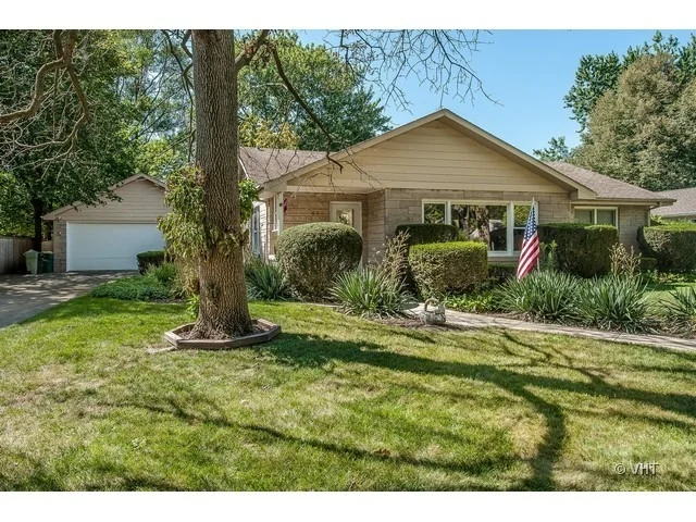 Unit for sale at 256 DICKENS Street, NORTHFIELD, IL 60093