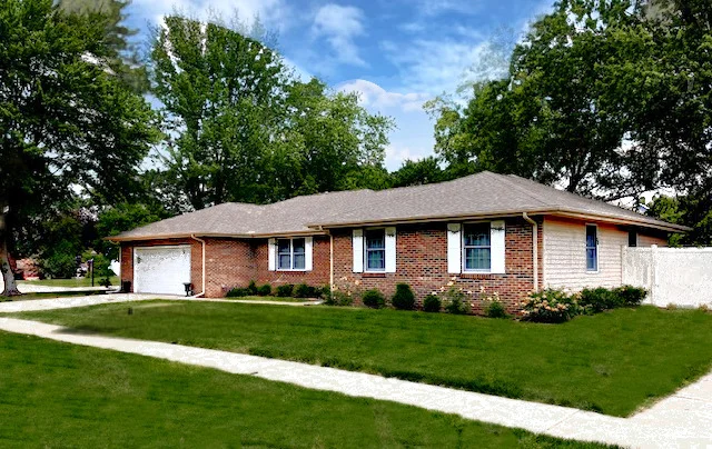 Unit for sale at 704 Wesley Avenue, Savoy, IL 61874