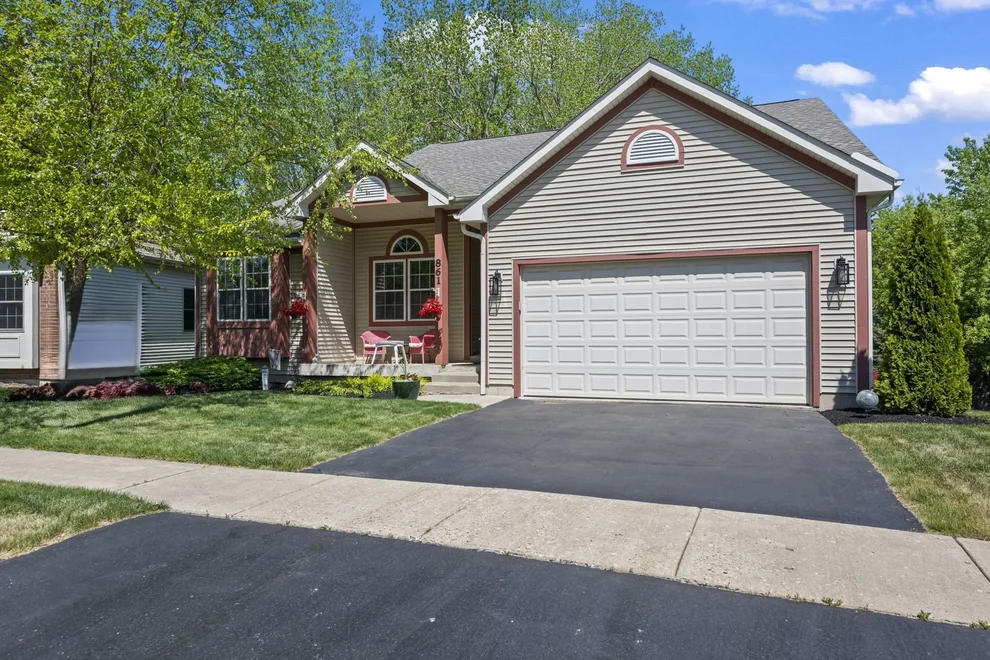 Unit for sale at 861 Prairie Ridge Drive, Woodstock, IL 60098