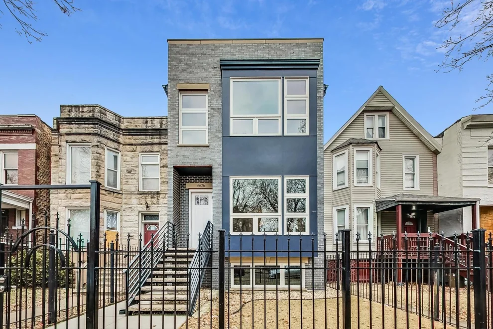 Unit for sale at 6626 S Ingleside Avenue, Chicago, IL 60637