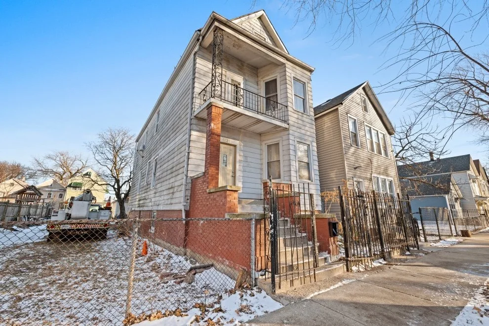 Unit for sale at 4827 S Throop Street, Chicago, IL 60609