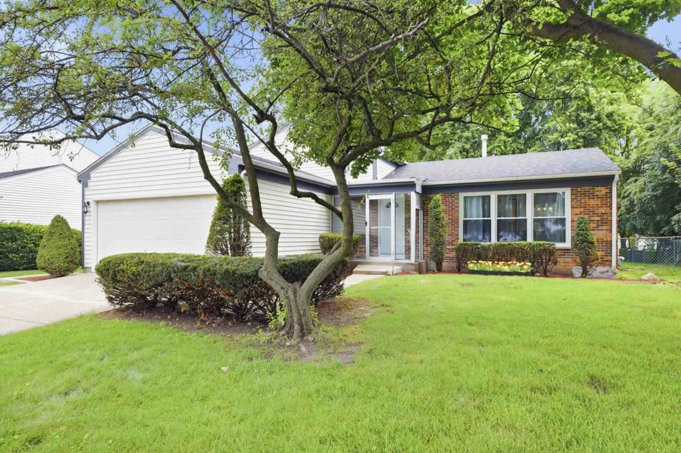 Unit for sale at 1115 Brandywyn Lane, Buffalo Grove, IL 60089