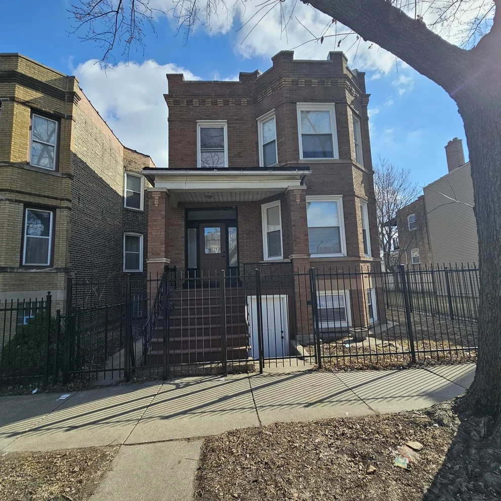 Unit for sale at 717 N Homan Avenue, Chicago, IL 60624