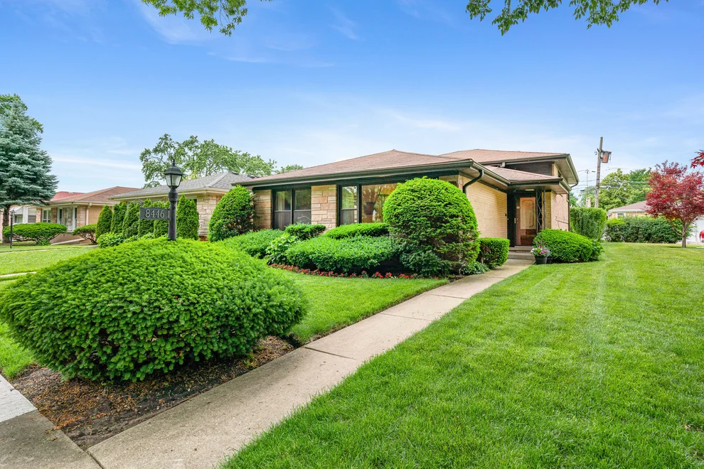 Unit for sale at 8446 Avers Avenue, Skokie, IL 60076
