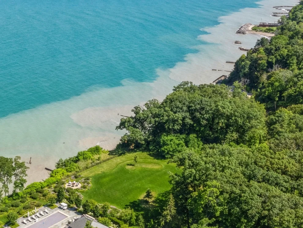 Unit for sale at 700 Forest Cove Road, Lake Bluff, IL 60044
