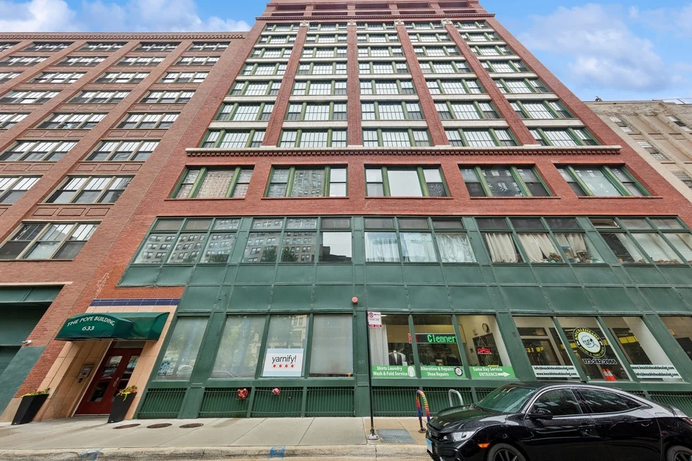 Unit for sale at 633 S PLYMOUTH Court, Chicago, IL 60605
