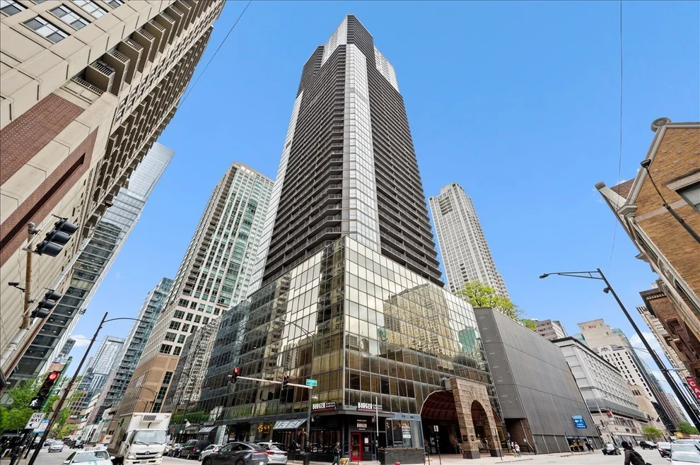 Unit for sale at 10 E ONTARIO Street, Chicago, IL 60611