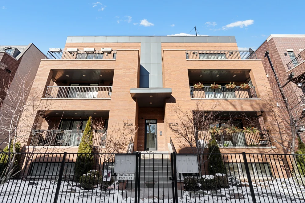 Unit for sale at 1042 W Altgeld Street, Chicago, IL 60614