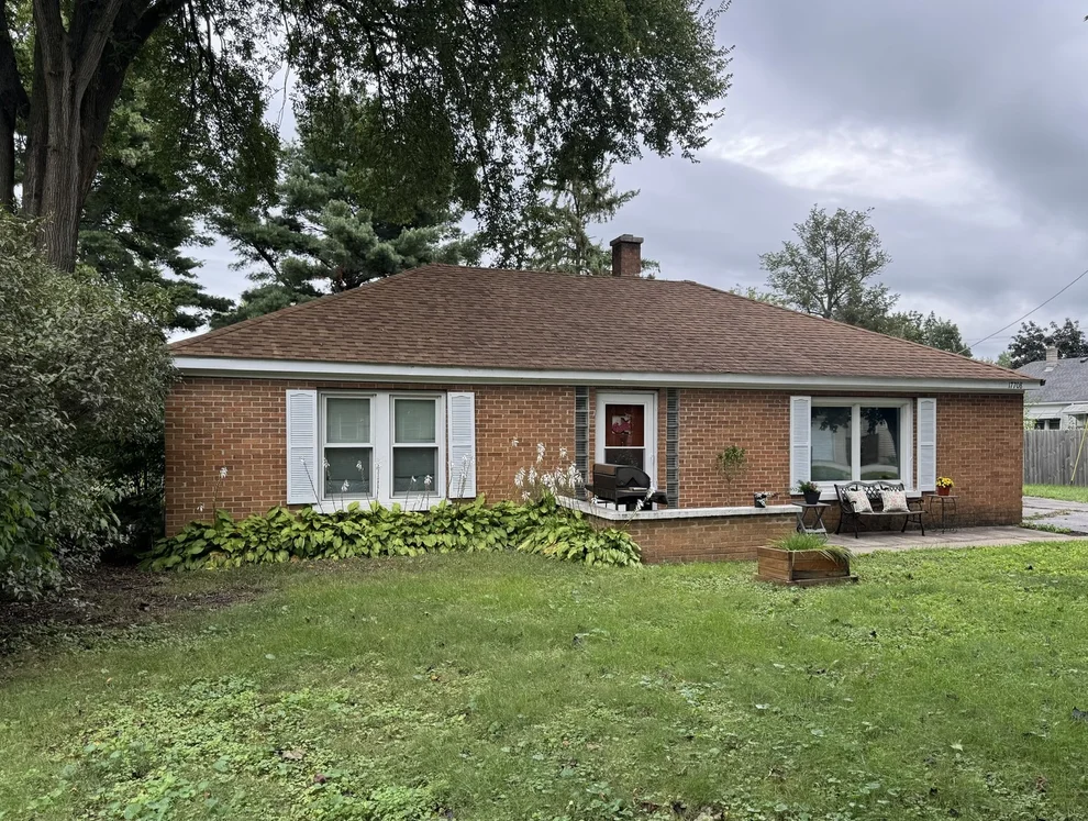 Unit for sale at 17708 Clark Street, Union, IL 60180