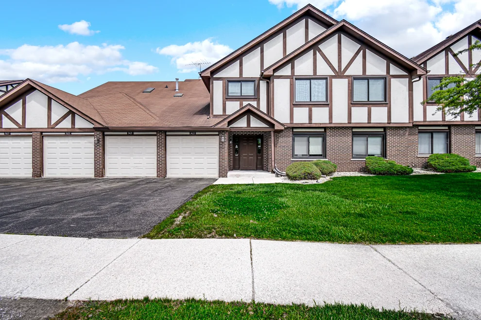 Unit for sale at 3417 Huntley Terrace, Crete, IL 60417